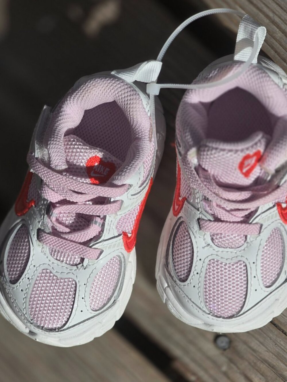 Nike V5 RNR Toddler Shoes White Pink 5C NWOT